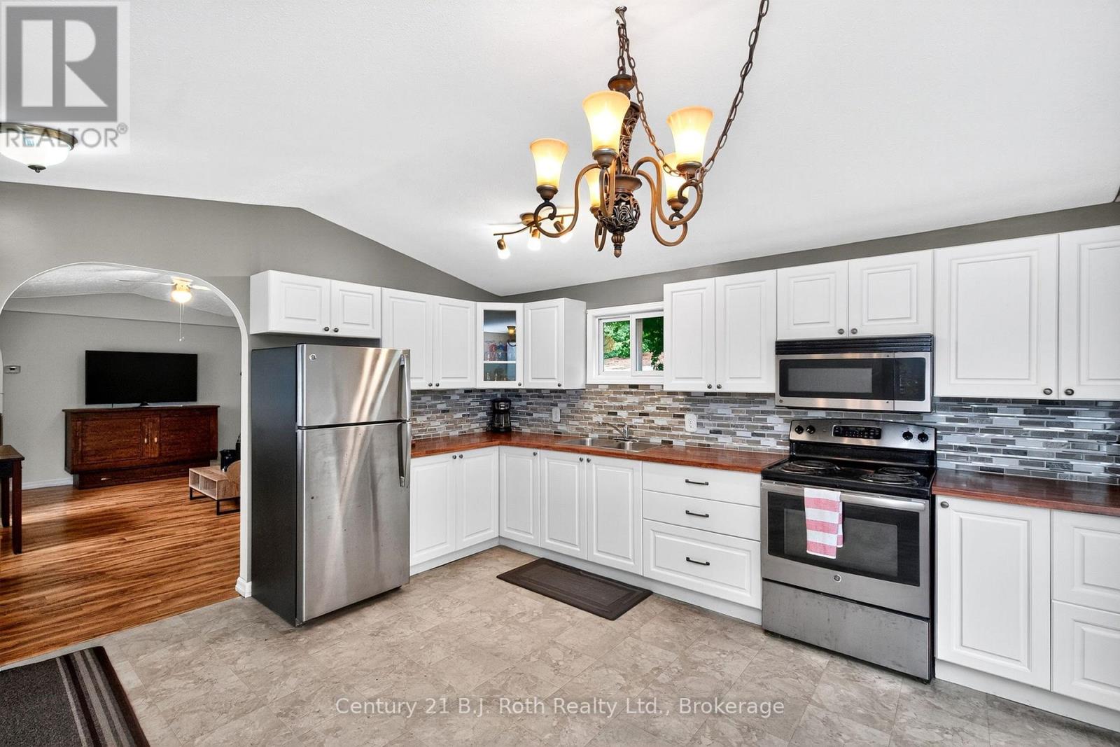 Photo 12 of 49 5263 Elliott Side Road, Tay ON