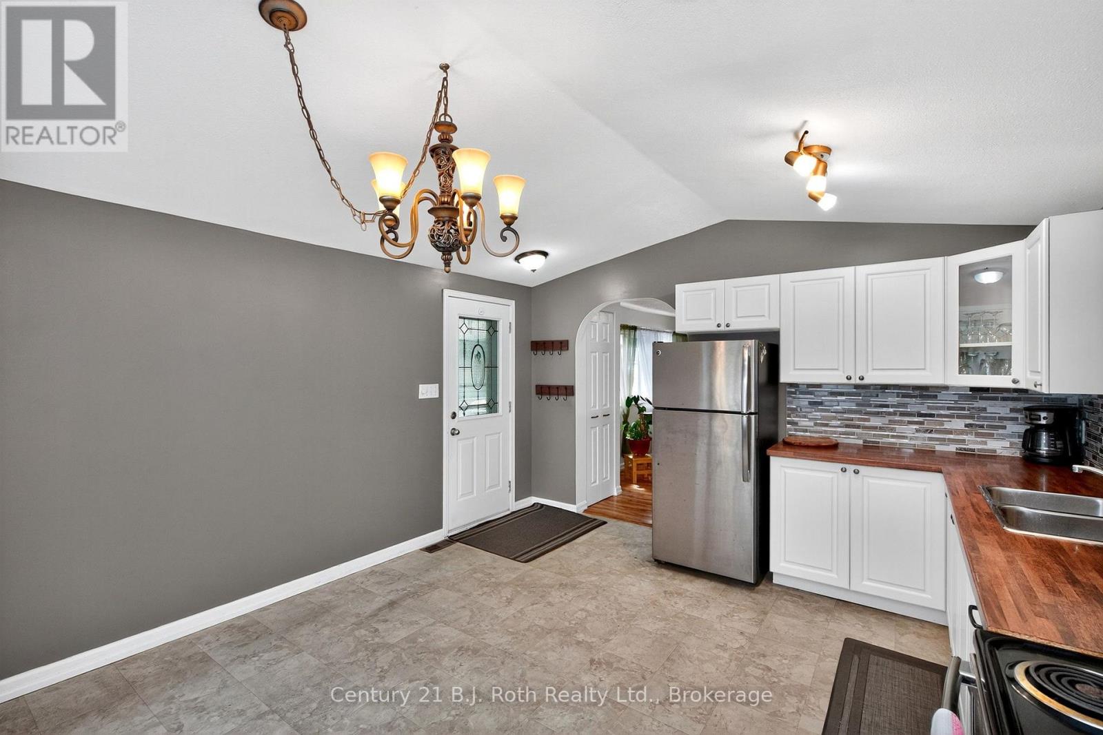 Photo 13 of 49 5263 Elliott Side Road, Tay ON