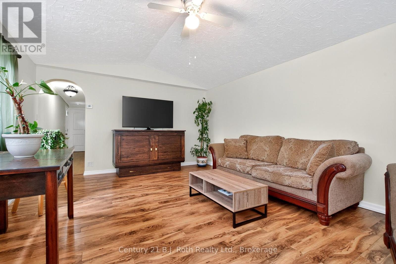Photo 19 of 49 5263 Elliott Side Road, Tay ON