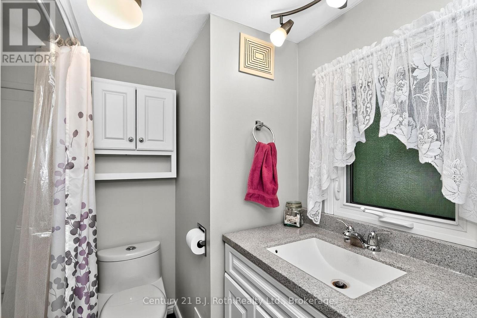 Photo 31 of 49 5263 Elliott Side Road, Tay ON