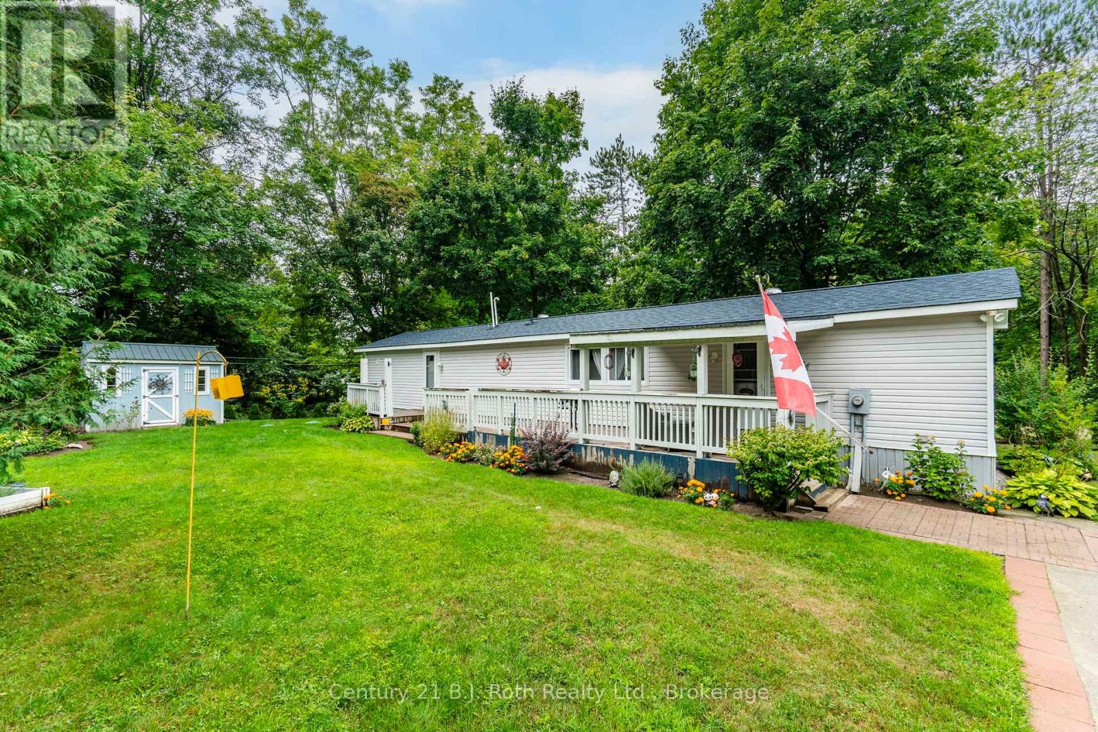 Photo 4 of 49 5263 Elliott Side Road, Tay ON