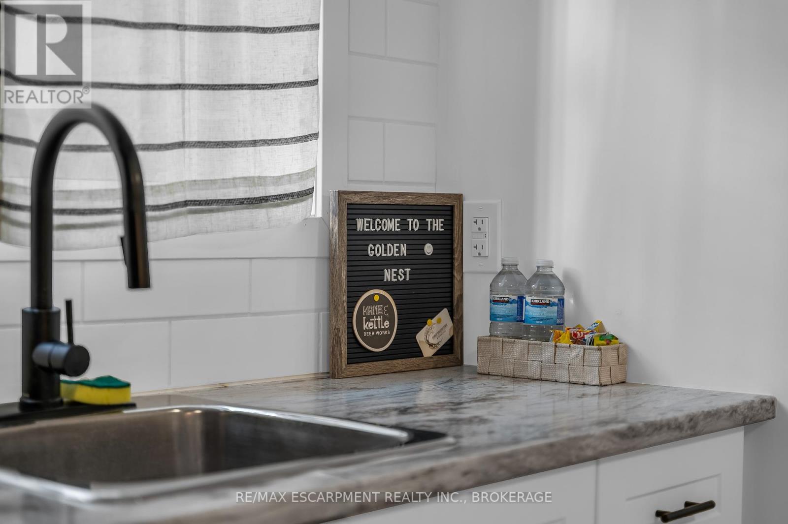 Photo 19 of 2 16 Golden Boulevard E, Welland ON