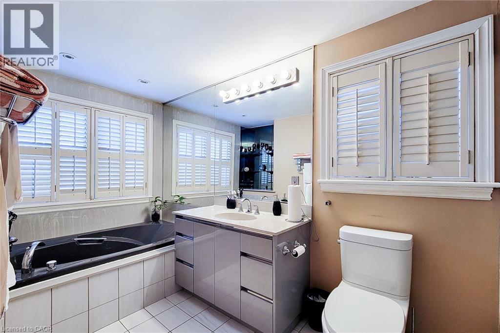 Photo 34 of 535 Upper Horning Road, Hamilton ON