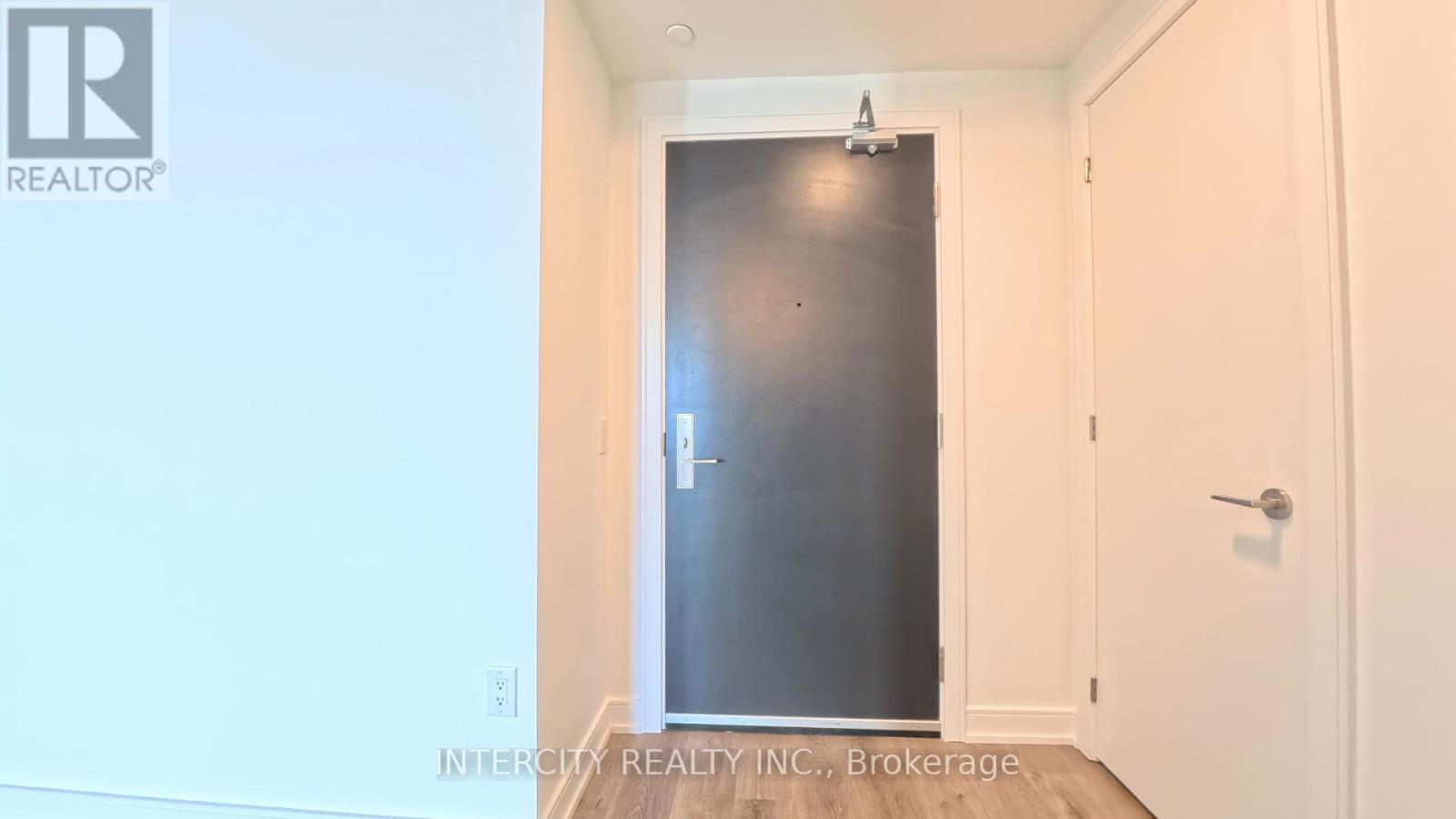 Photo 12 of 1108 3009 Novar Road, Mississauga ON