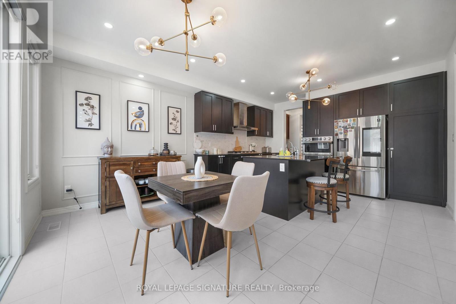 Photo 1 of 372 Clockwork Drive, Brampton ON