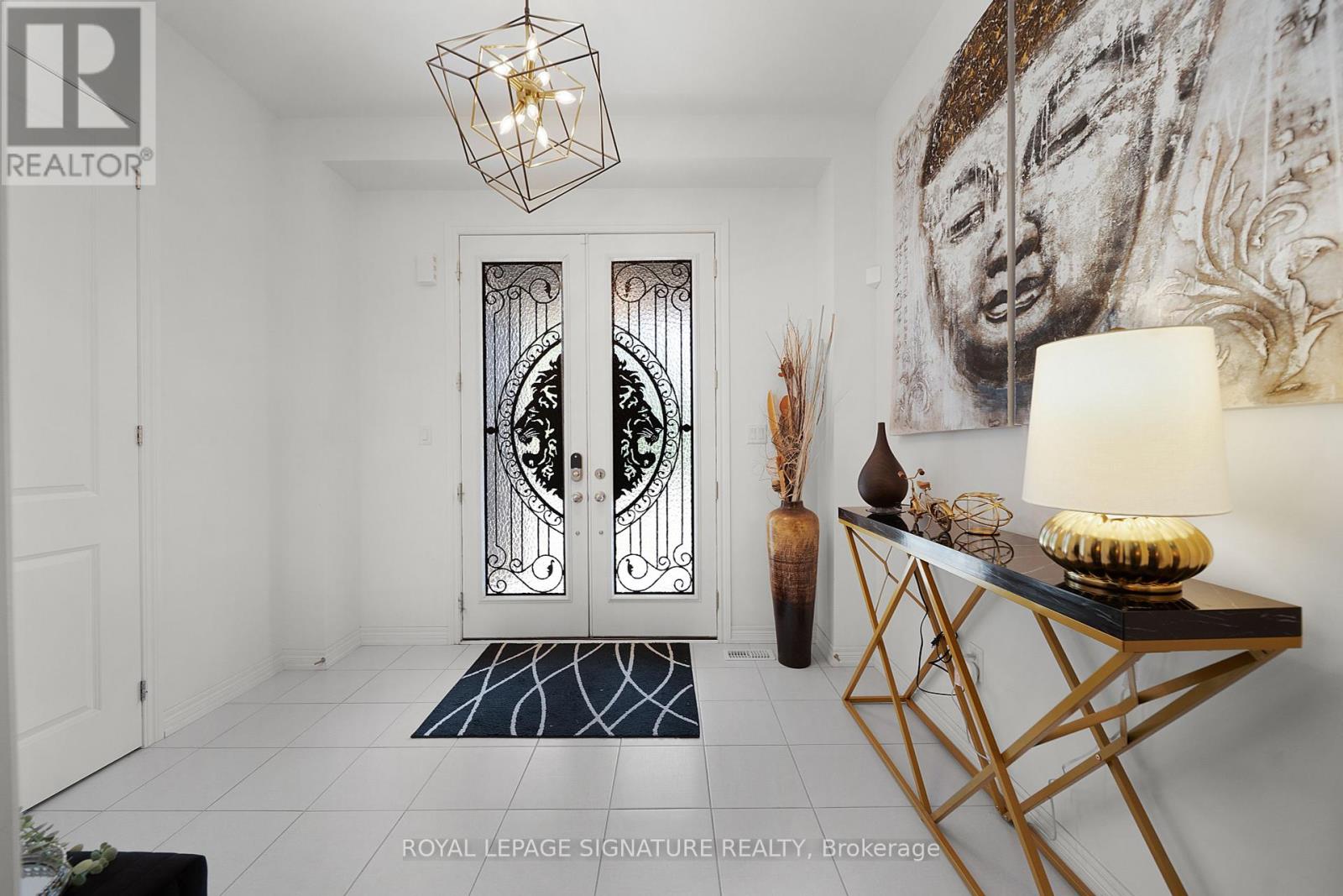 Photo 37 of 372 Clockwork Drive, Brampton ON