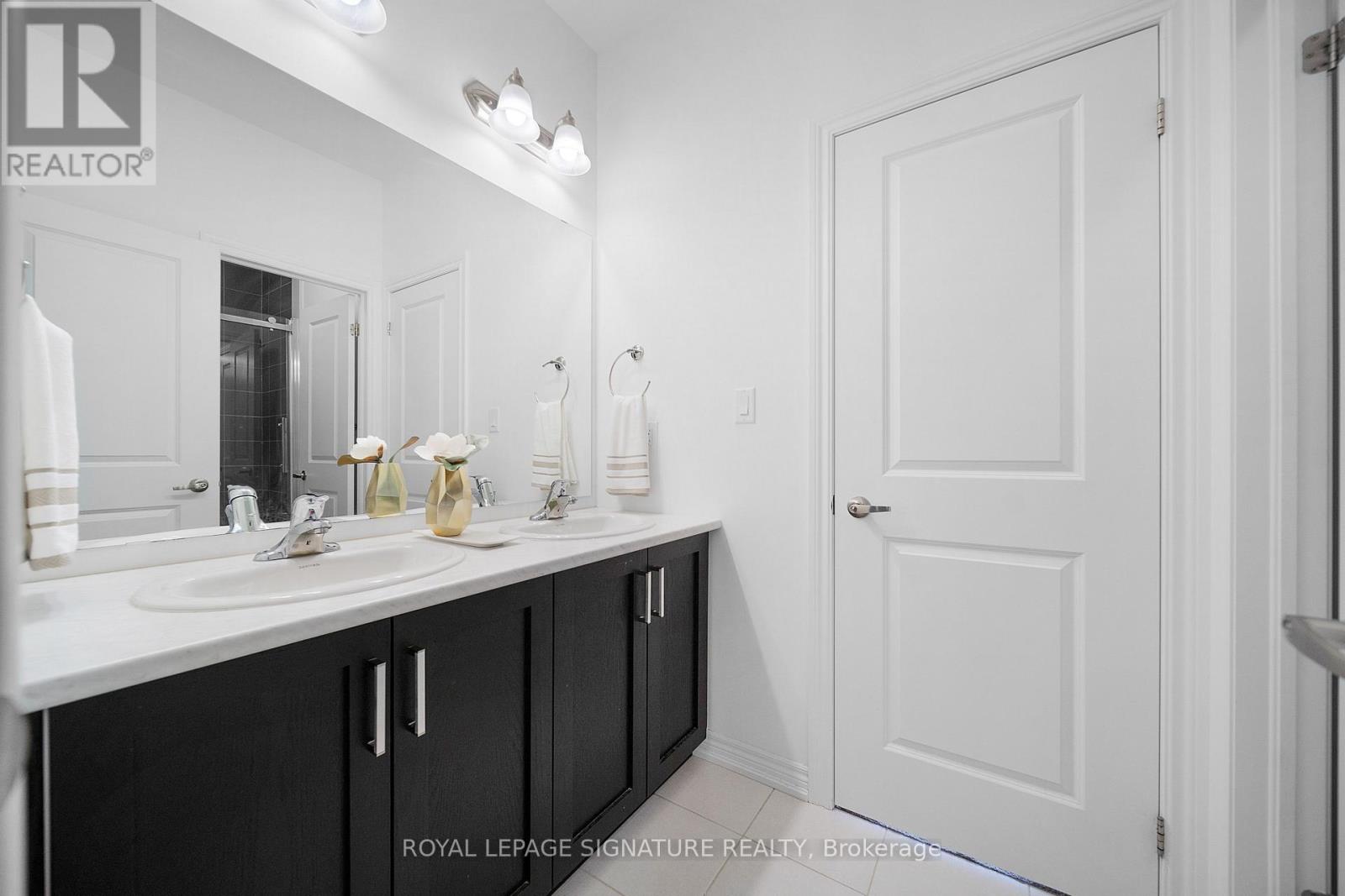 Photo 49 of 372 Clockwork Drive, Brampton ON