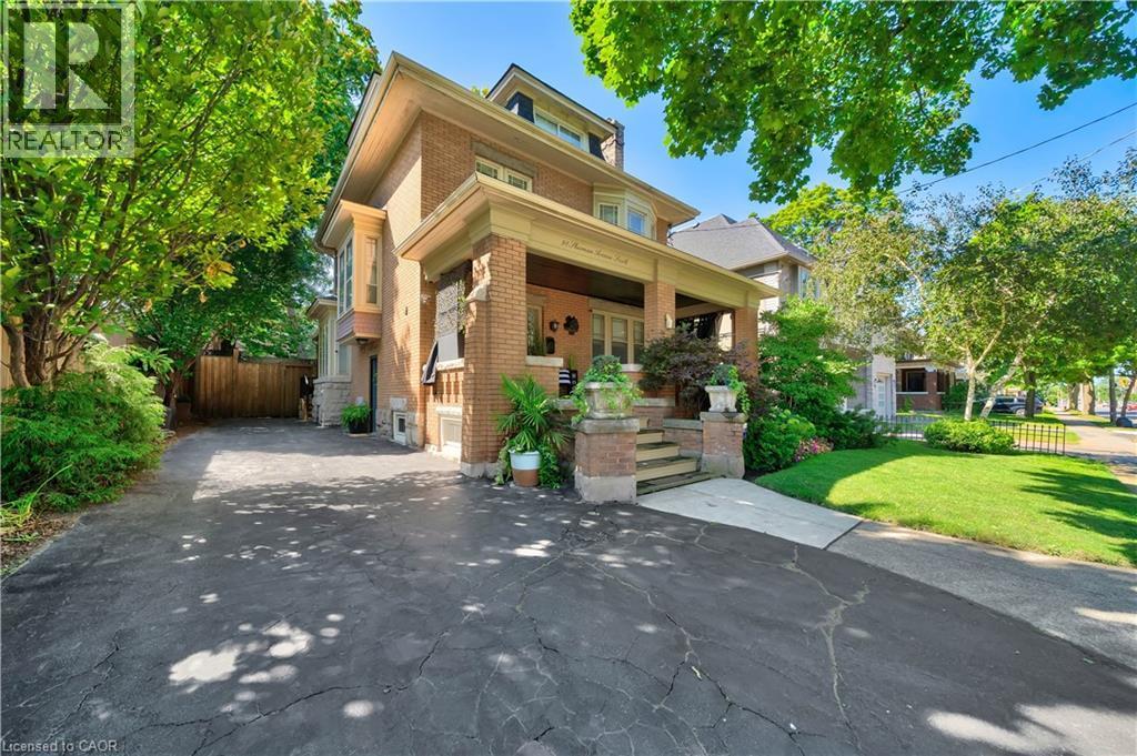 Photo 42 of 98 Sherman Avenue S, Hamilton ON
