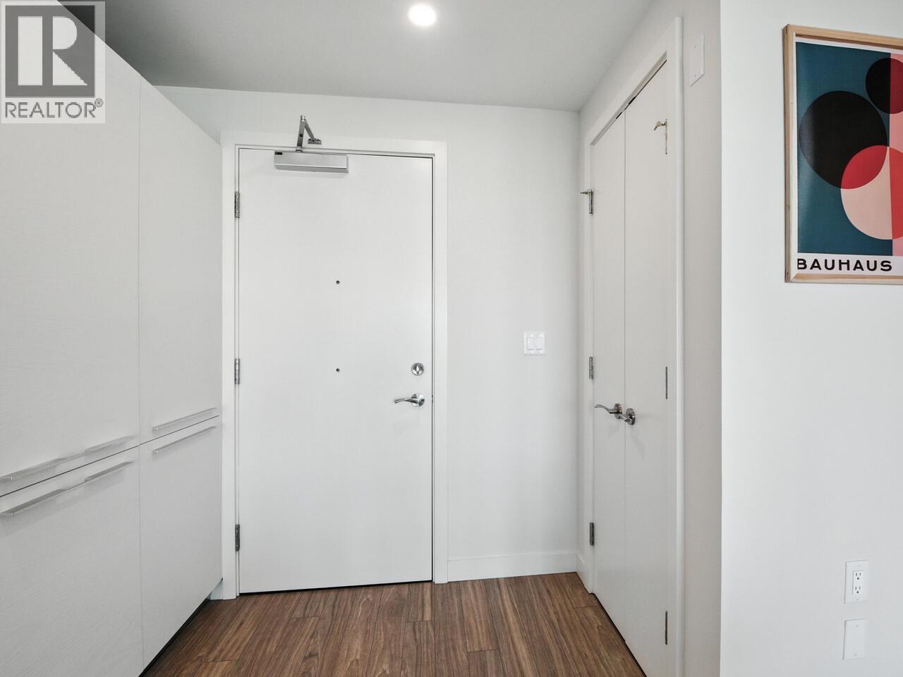 Photo 9 of 1201 6383 Mckay Avenue, Burnaby BC