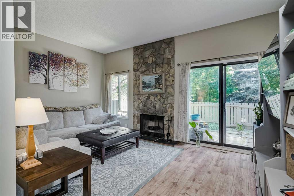 Photo 8 of 29 99 Midpark Gardens Se, Calgary AB