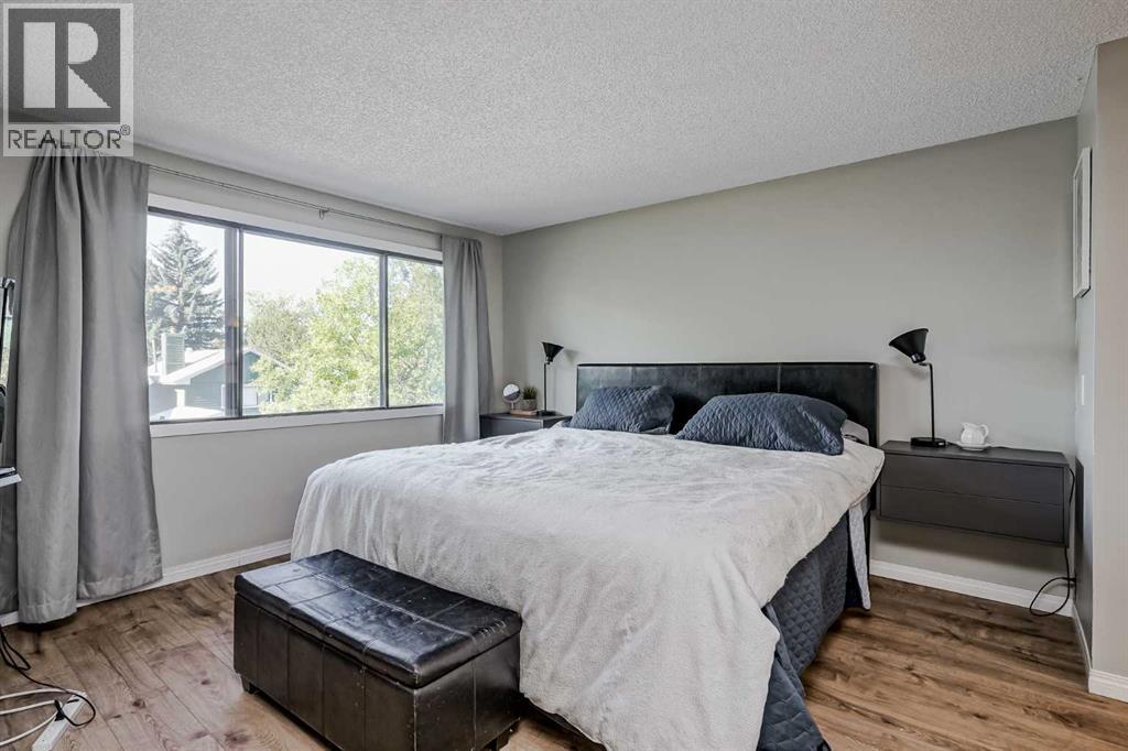 Photo 20 of 29 99 Midpark Gardens Se, Calgary AB