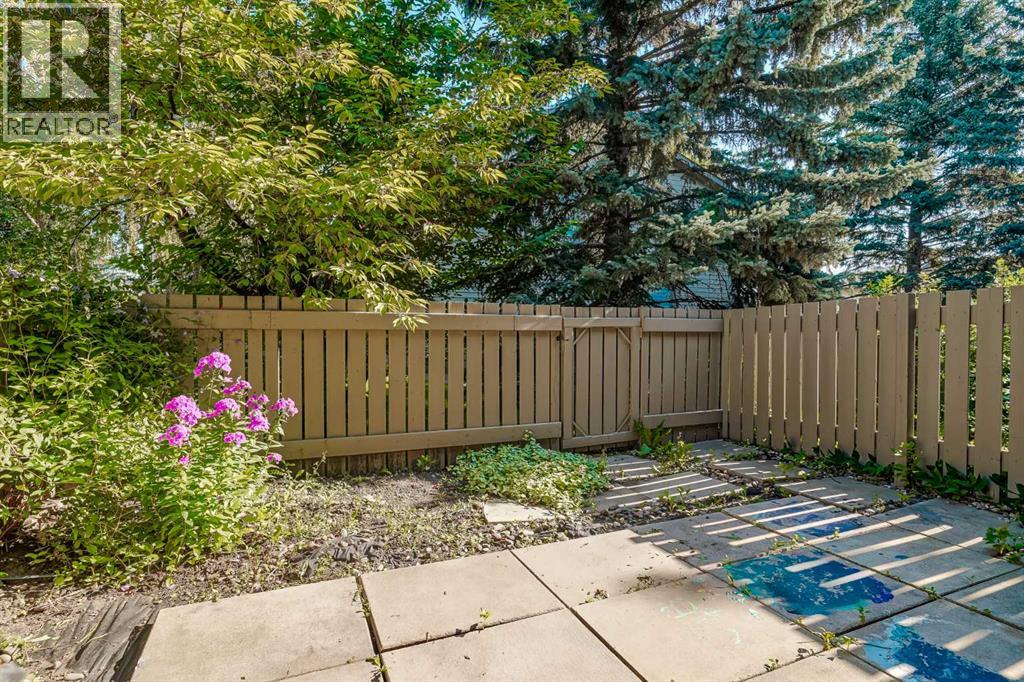 Photo 26 of 29 99 Midpark Gardens Se, Calgary AB