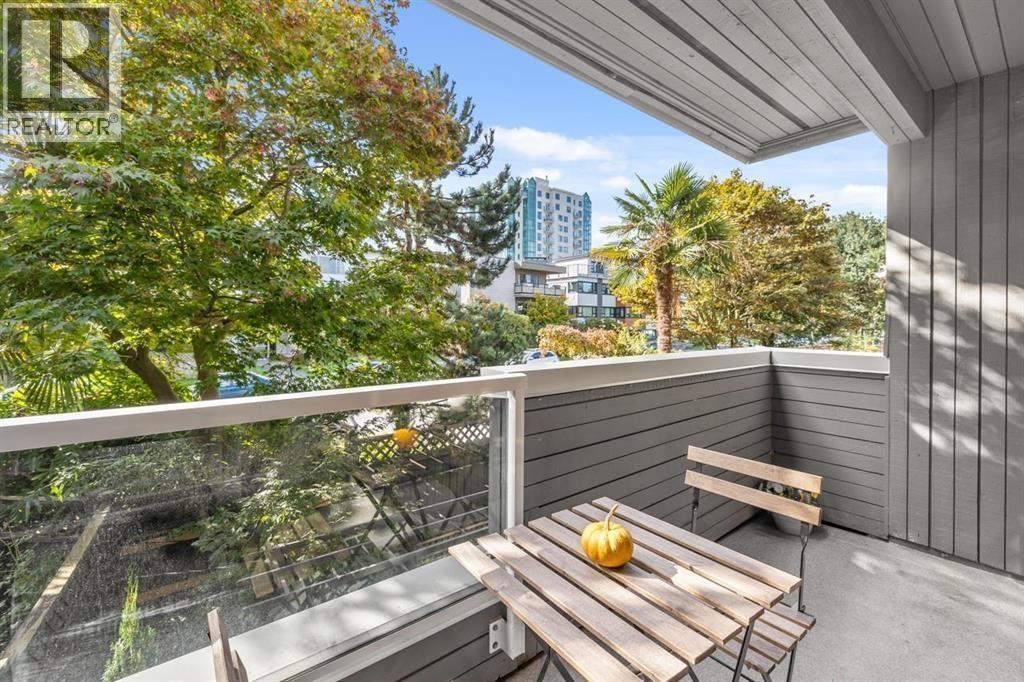 Photo 4 of 206 2885 Spruce Street, Vancouver BC