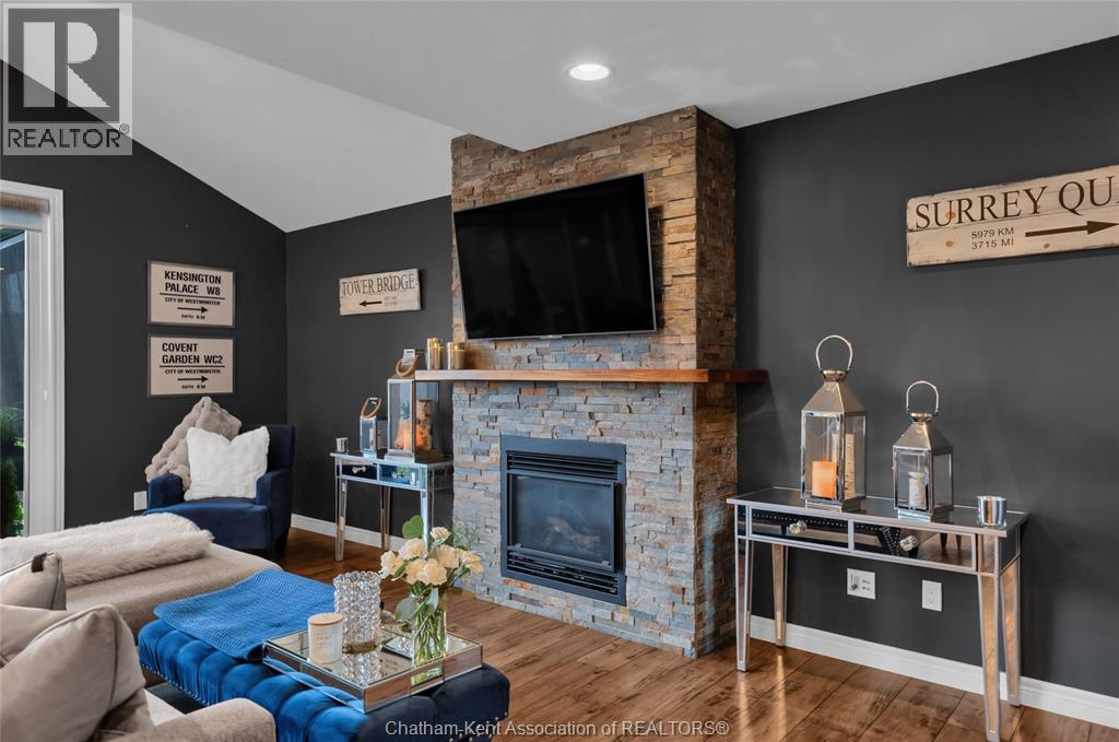 Photo 50 of 247 Hudson Drive, Chatham ON