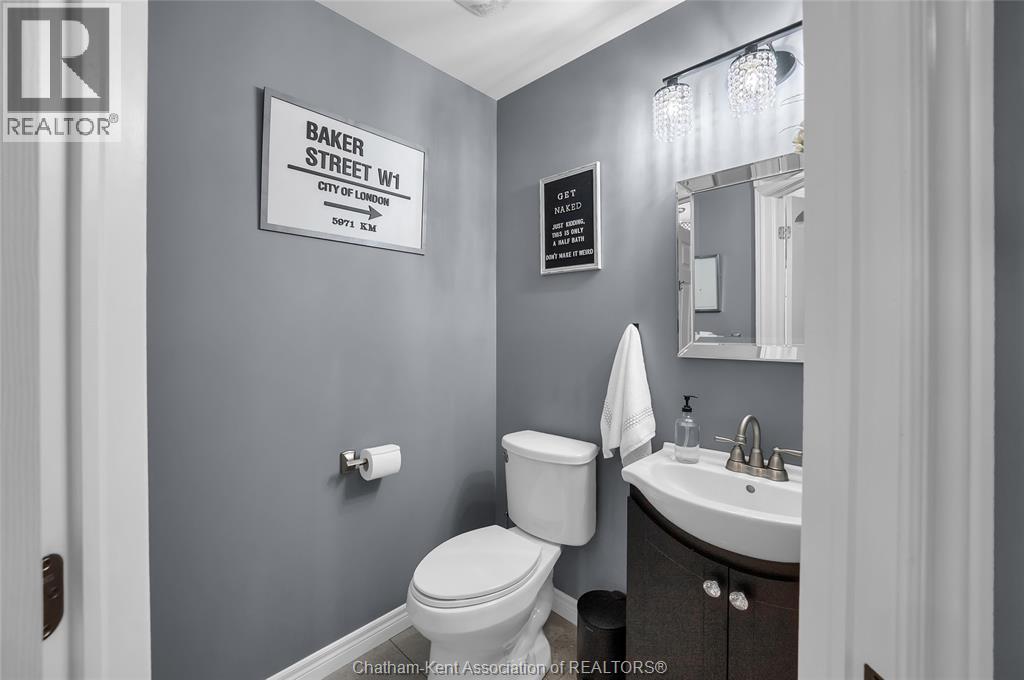 Photo 46 of 247 Hudson Drive, Chatham ON