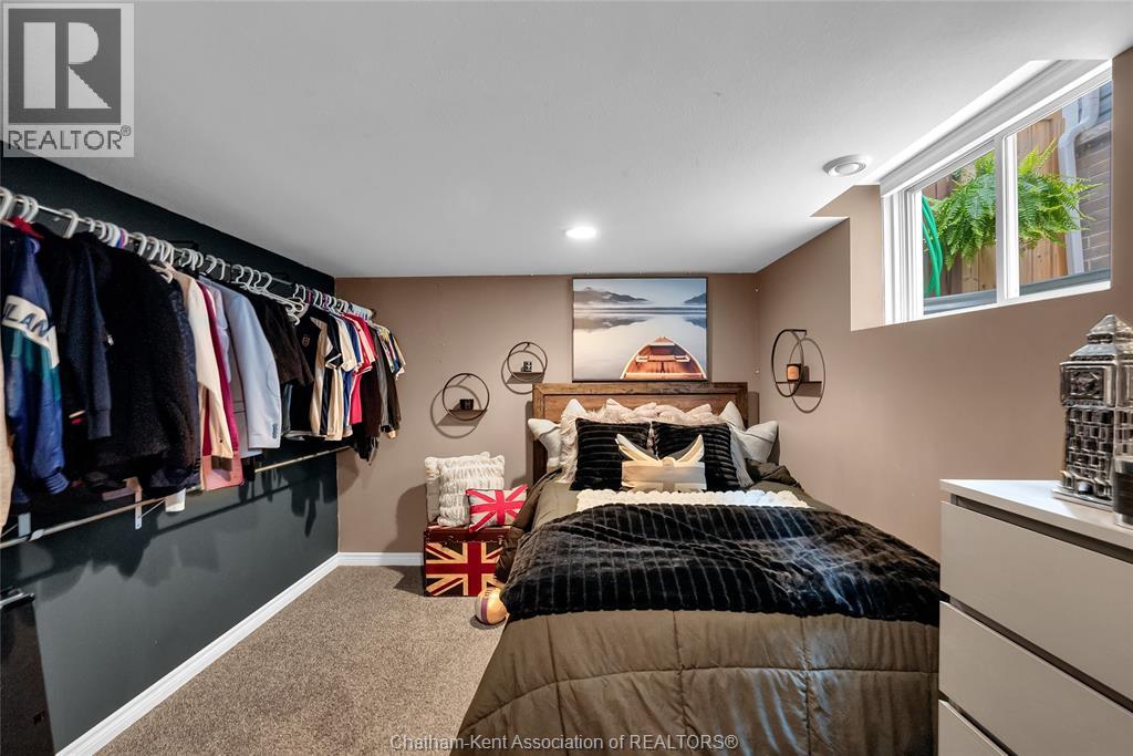 Photo 42 of 247 Hudson Drive, Chatham ON
