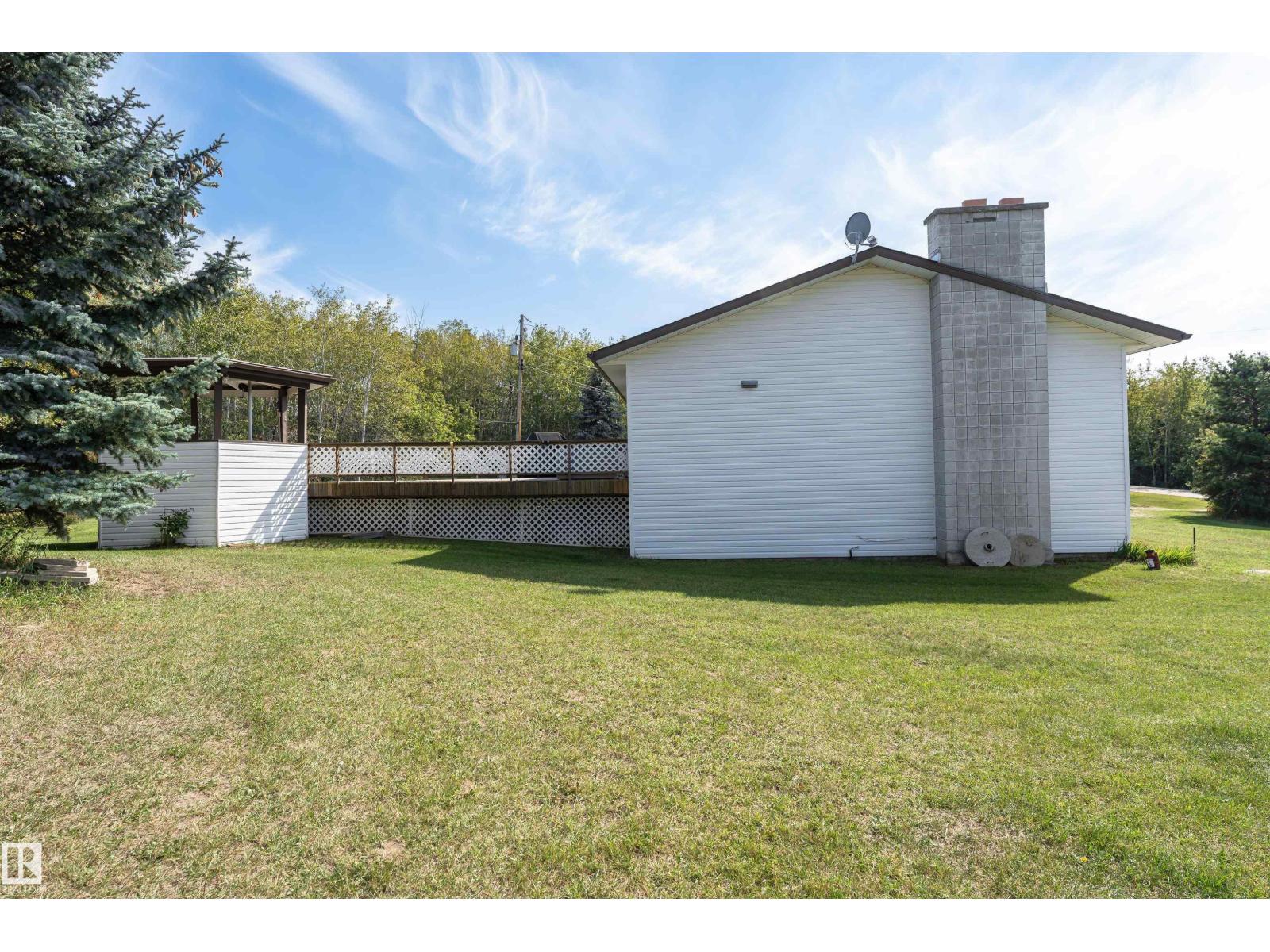 Photo 15 of 45 55305 Rr 242, Rural Sturgeon County AB