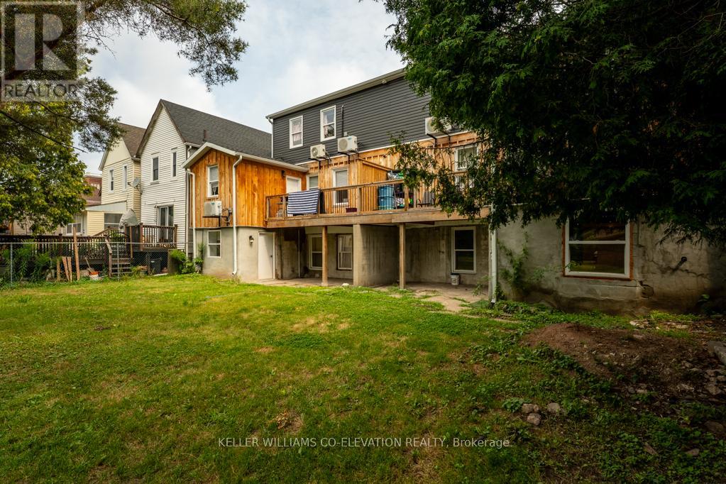 Photo 27 of 2 164 168 Picton Street E, Hamilton ON