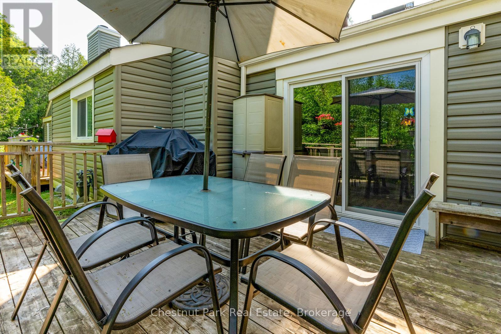 Photo 17 of 197 Escarpment Crescent, Collingwood ON