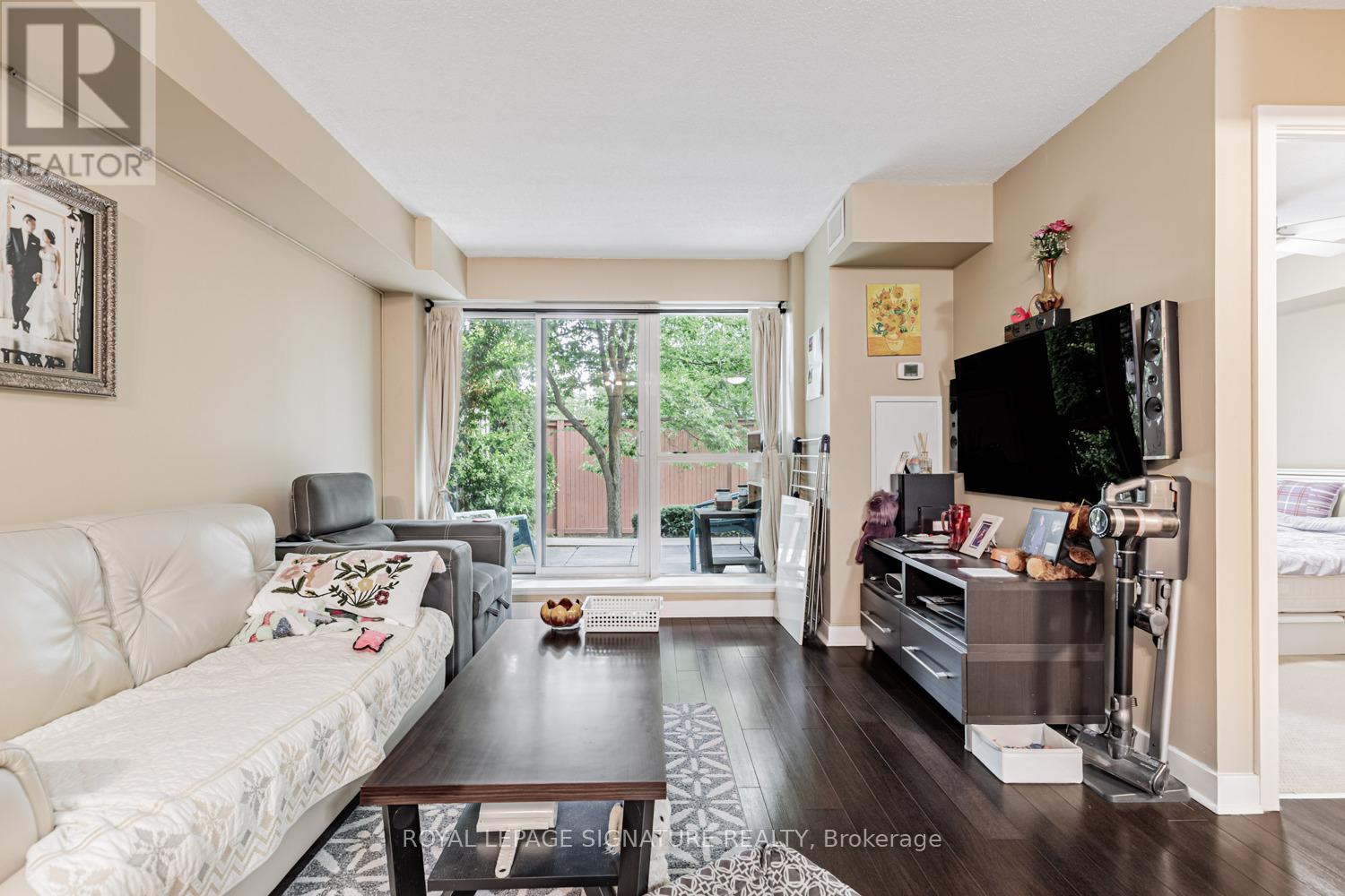 Photo 25 of 221 120 Dallimore Circle, Toronto ON