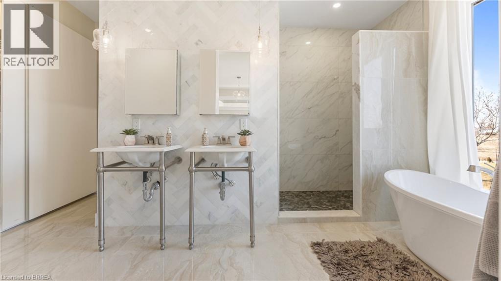 Photo 26 of 80 New Lakeshore Road Unit 21, Port Dover ON