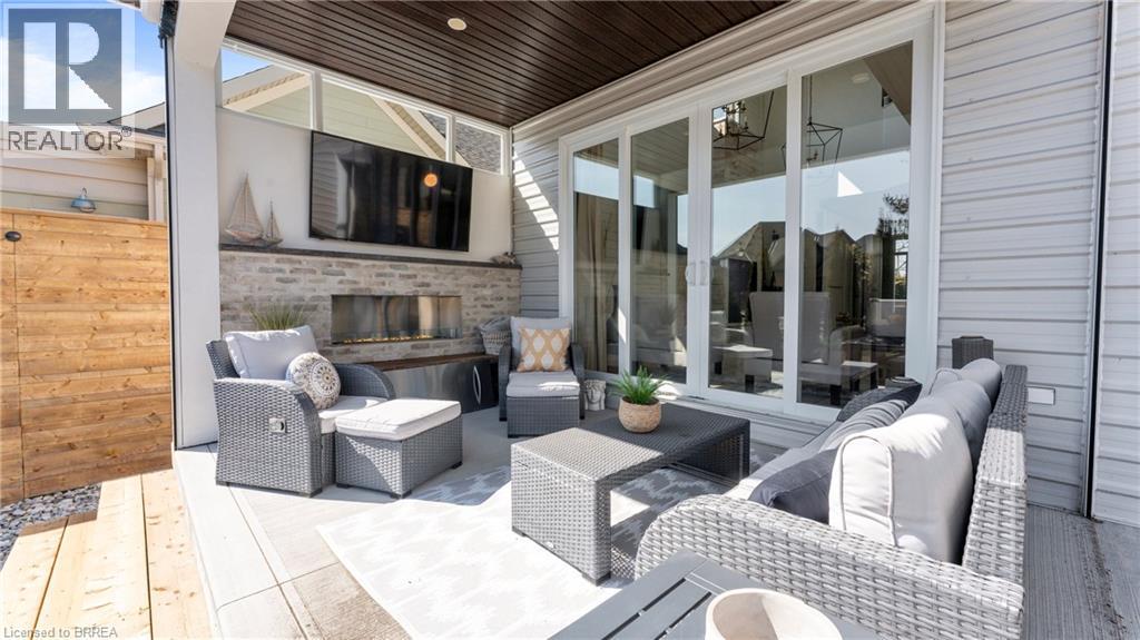 Photo 18 of 80 New Lakeshore Road Unit 21, Port Dover ON