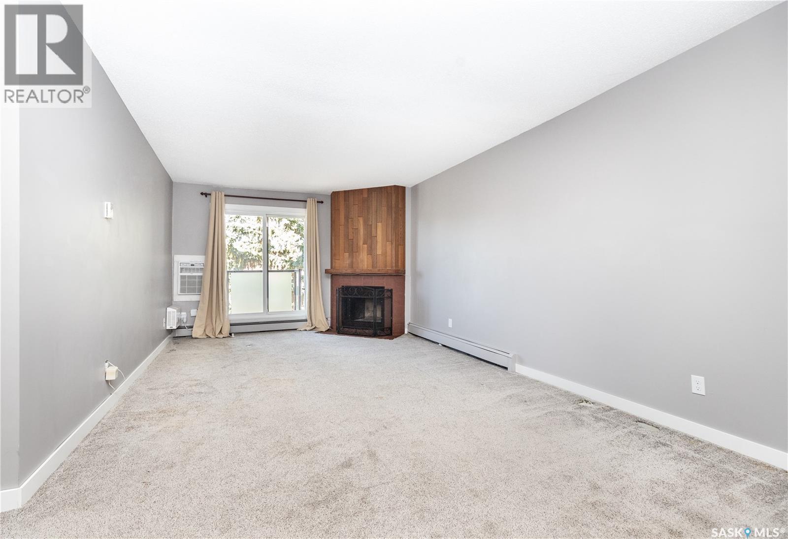 Photo 10 of 307 415 Tait Court, Saskatoon SK