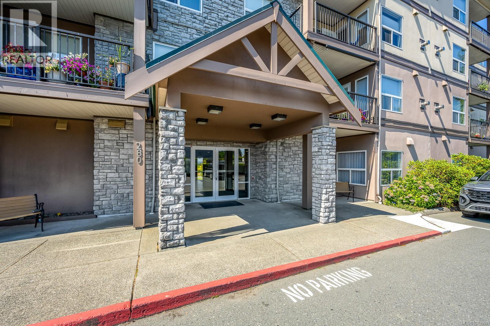 402 280 Dogwood St S, Campbell River