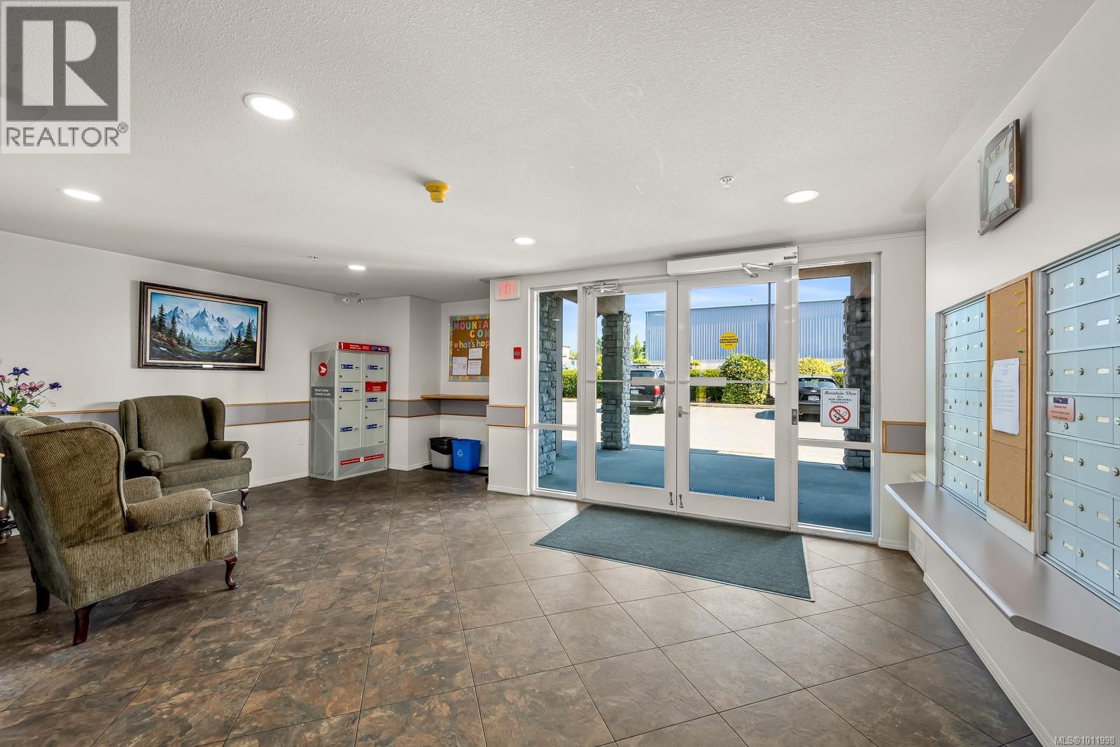402 280 Dogwood St S, Campbell River