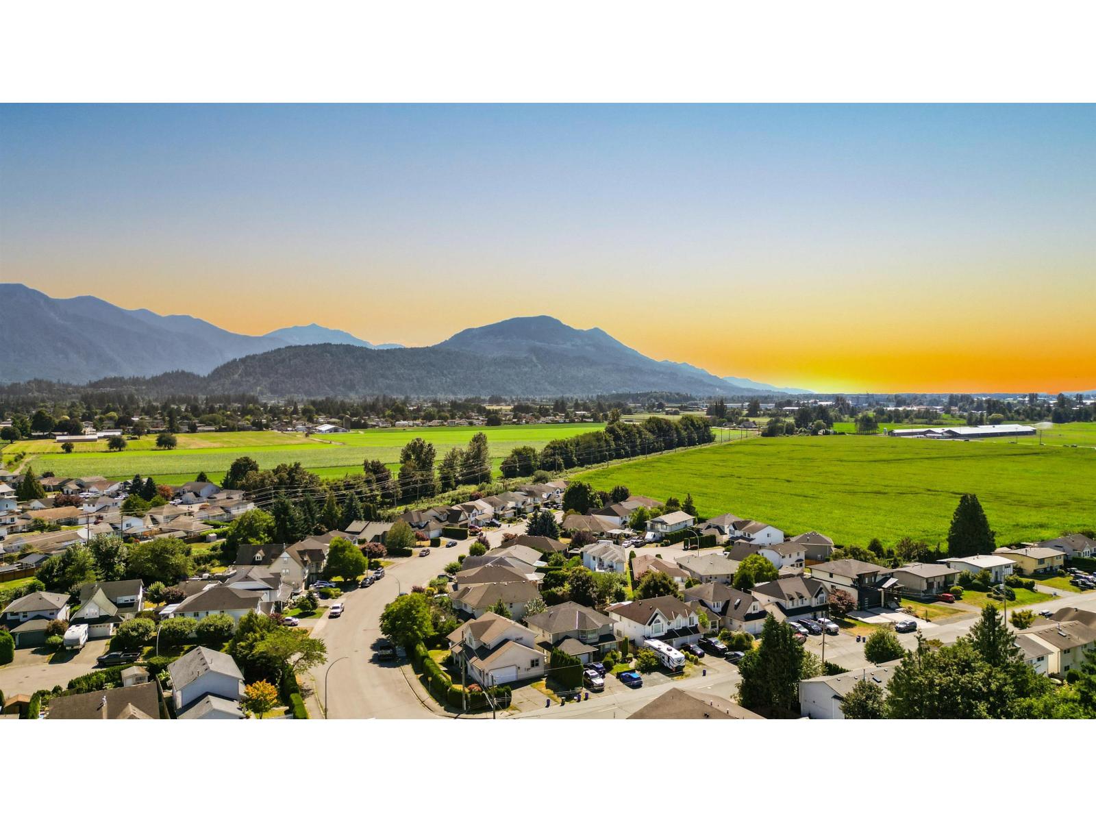 Photo 35 of 7143 Elwood Drive Sardis West Vedder, Chilliwack BC