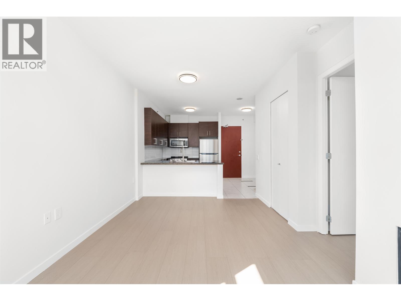 Photo 20 of 1002 2355 Madison Avenue, Burnaby BC