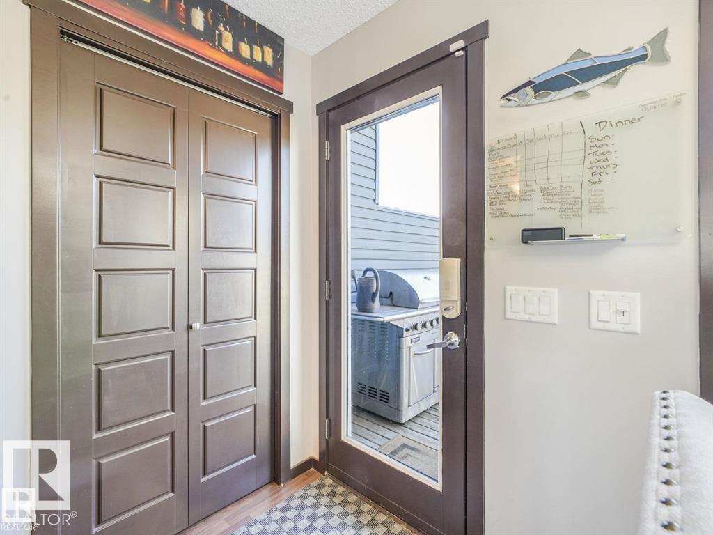 Photo 26 of 2954 18 A Av Nw, Edmonton AB