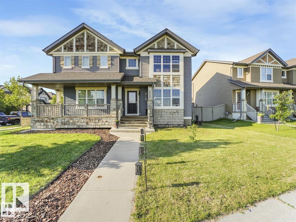 Photo 2 of 2954 18 A Av Nw, Edmonton AB