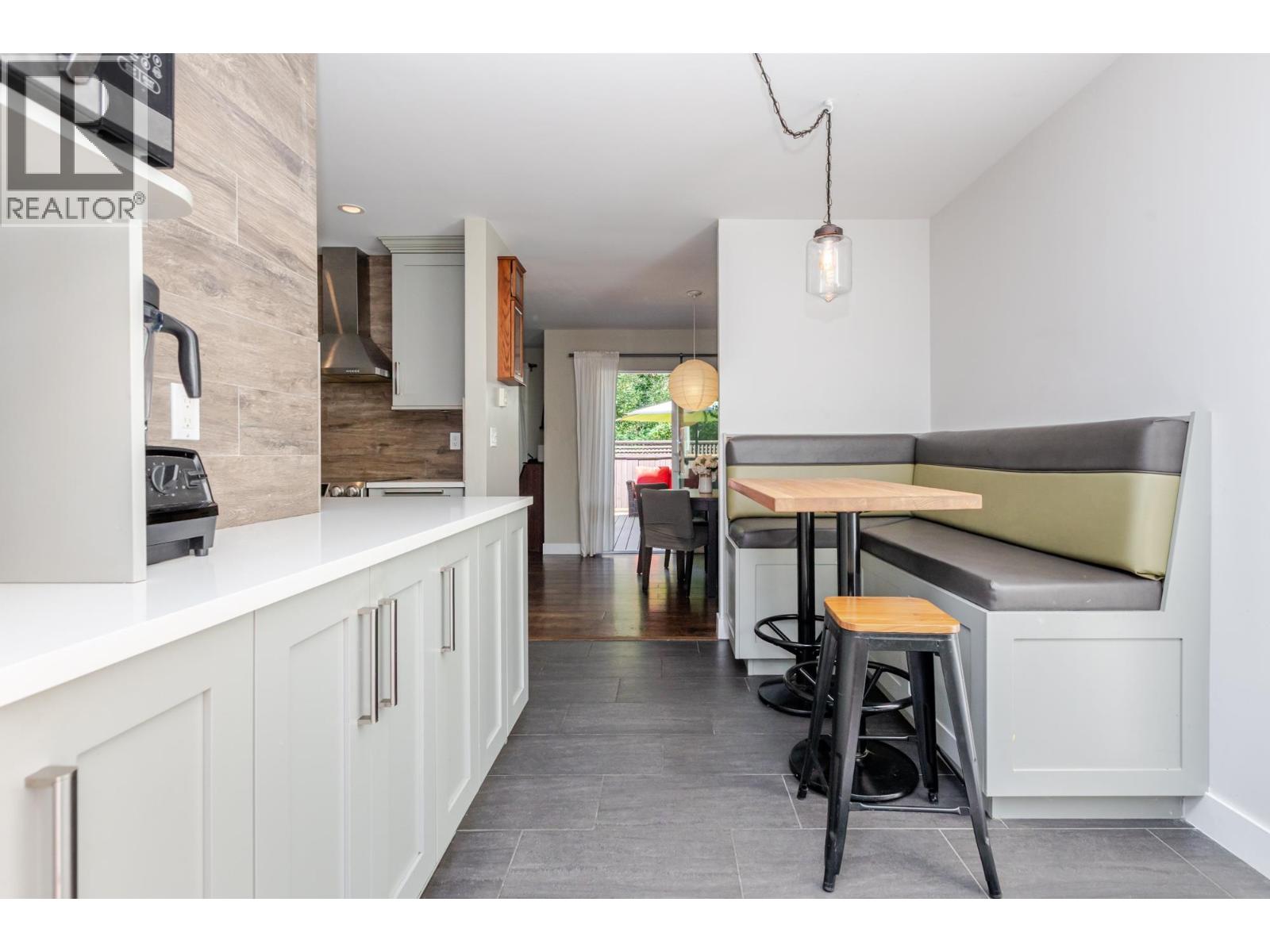 105E 3655 SHAUGHNESSY STREET, Port Coquitlam