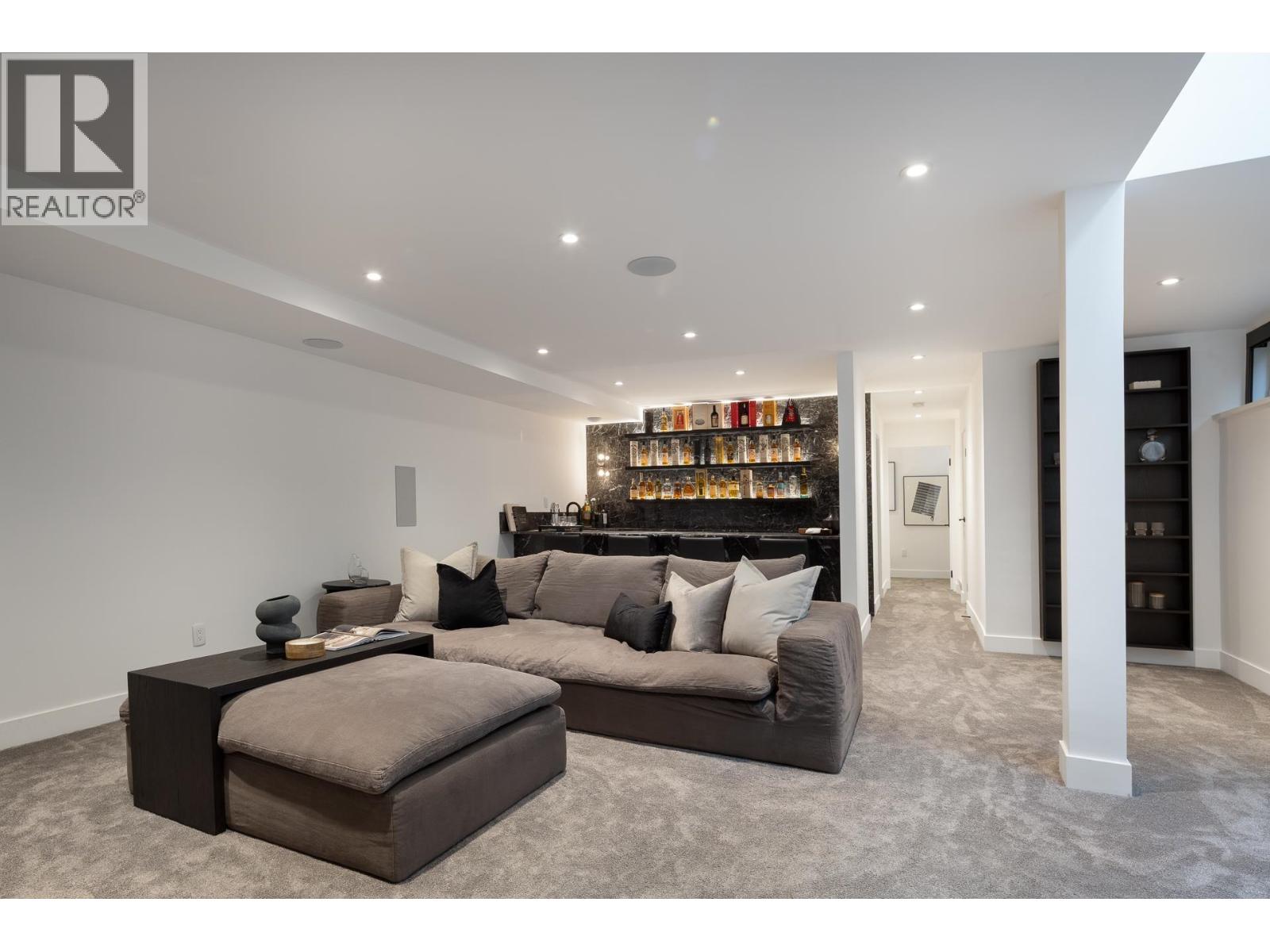 Photo 31 of 4278 Rockridge Place, West Vancouver BC