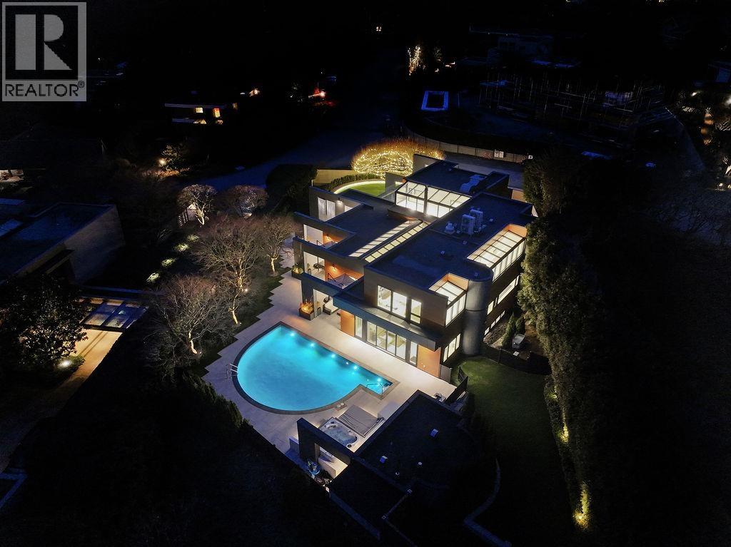 Photo 6 of 4278 Rockridge Place, West Vancouver BC