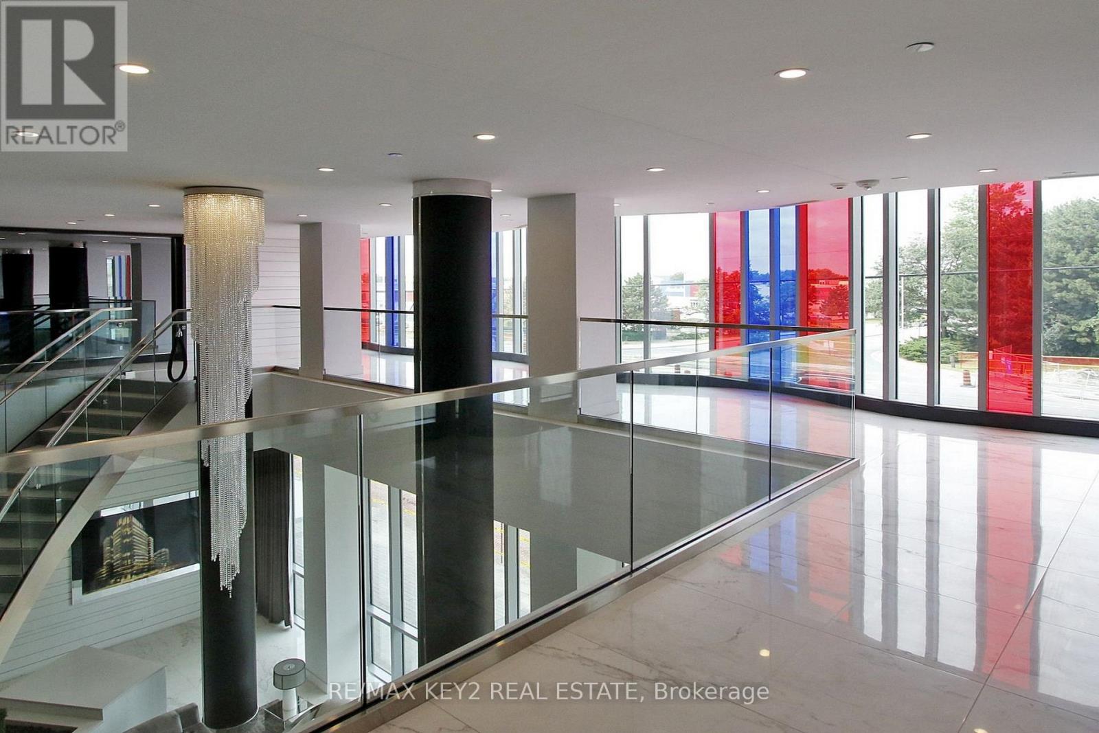 Photo 19 of 735 9471 Yonge Street, Richmond Hill ON