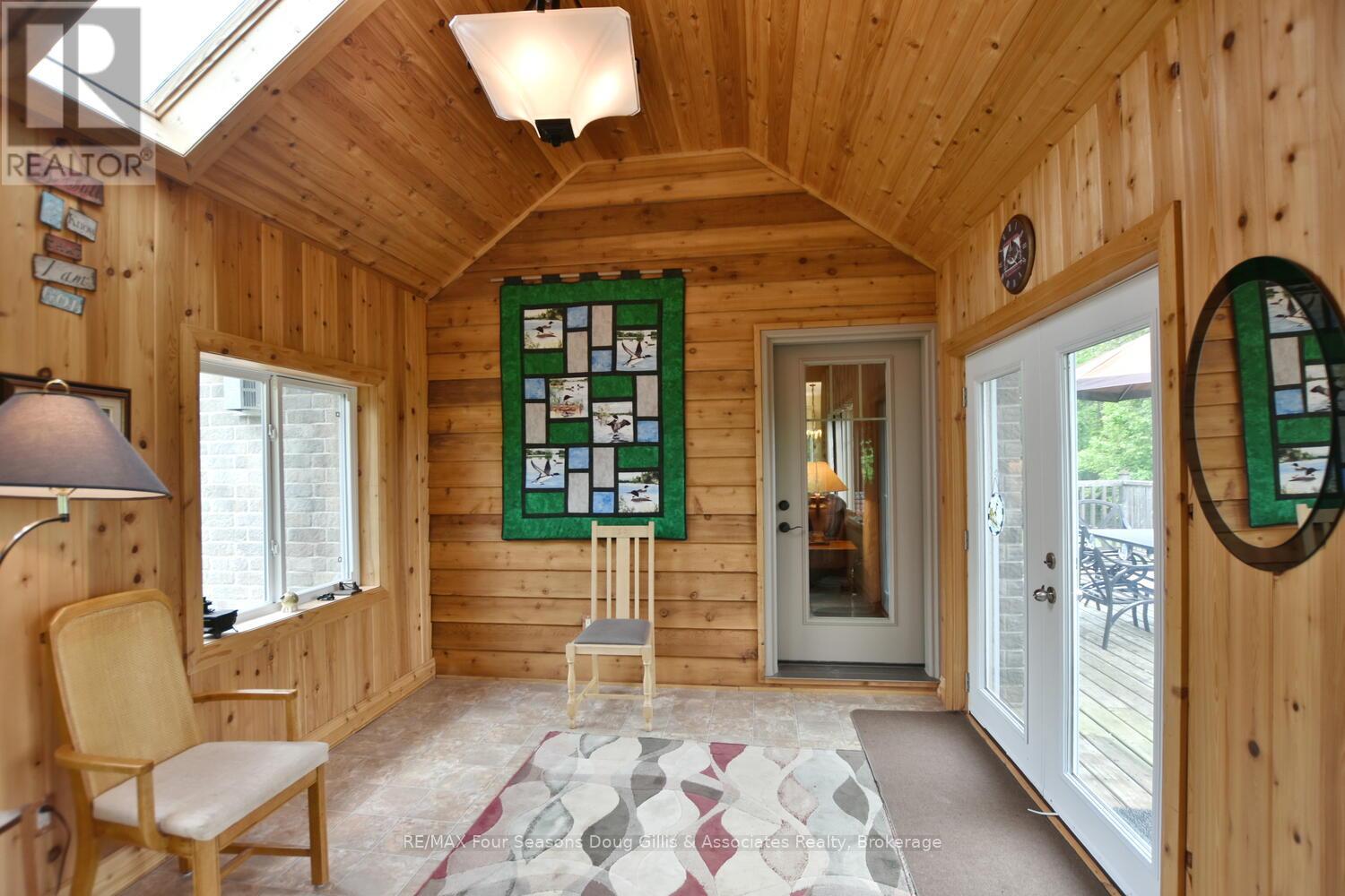 Photo 33 of 135 Algonquin Drive, Meaford ON