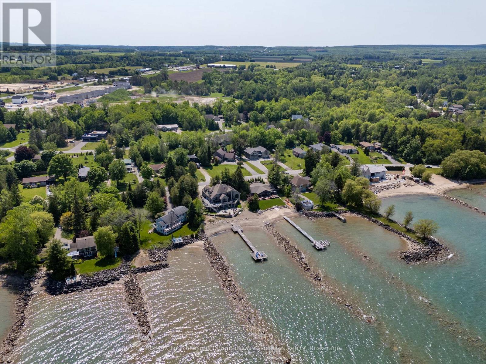Photo 7 of 135 Algonquin Drive, Meaford ON
