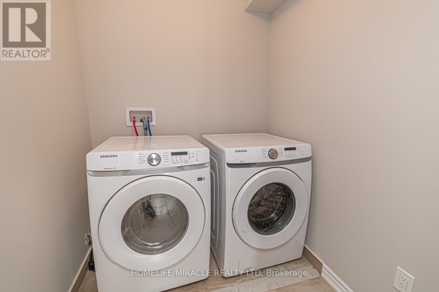 Photo 19 of 35 Bannister Road, Barrie ON