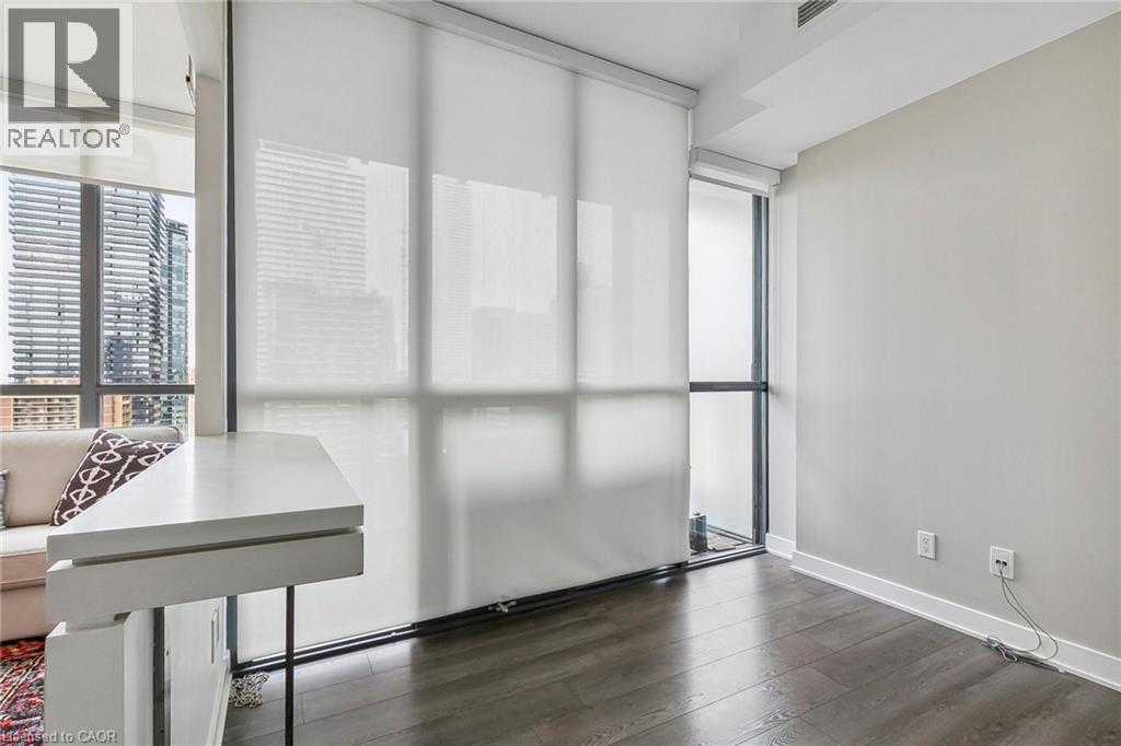 Photo 27 of 110 Charles Street E Unit 2604, Toronto ON