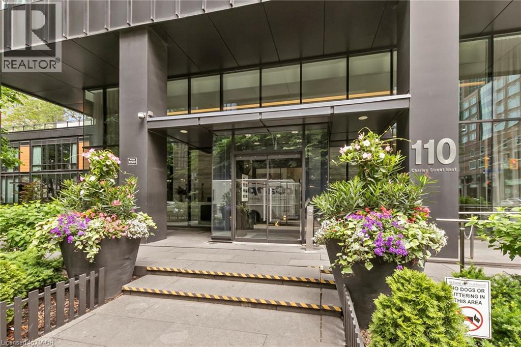 Photo 16 of 110 Charles Street E Unit 2604, Toronto ON