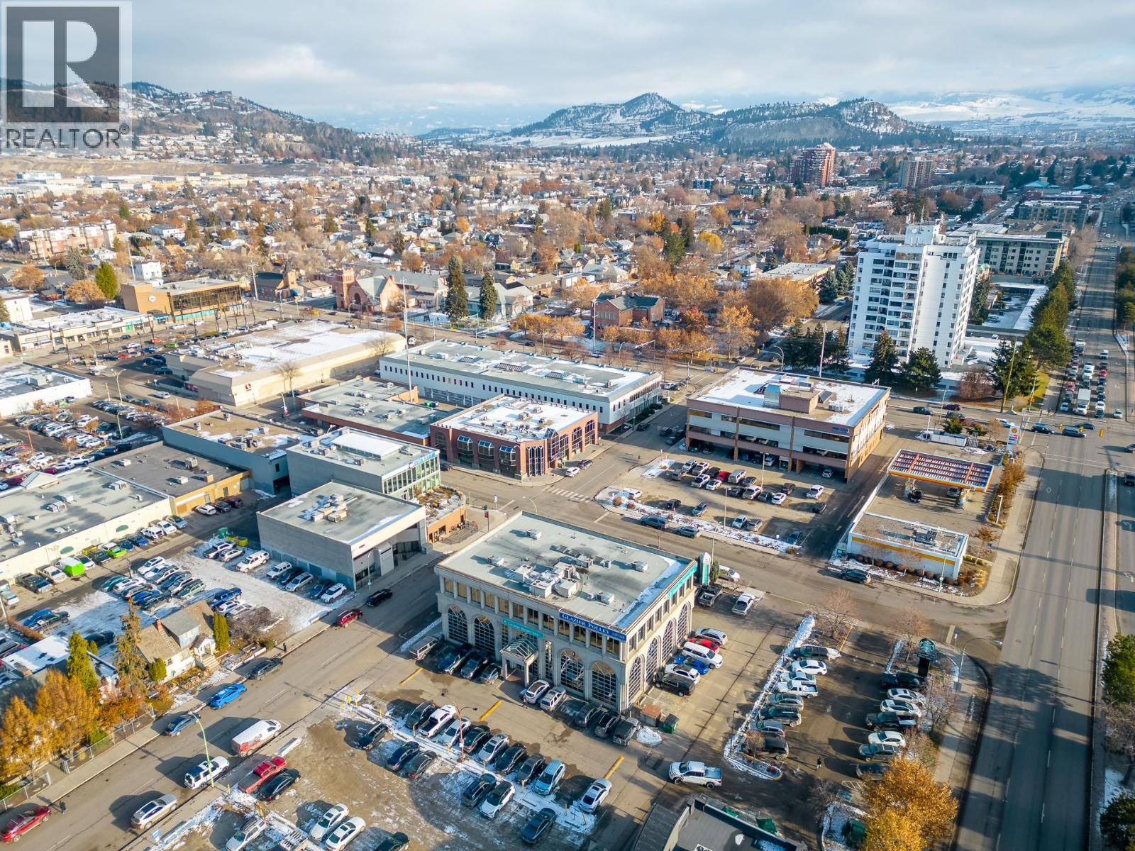 100 1674 Bertram Street, Kelowna