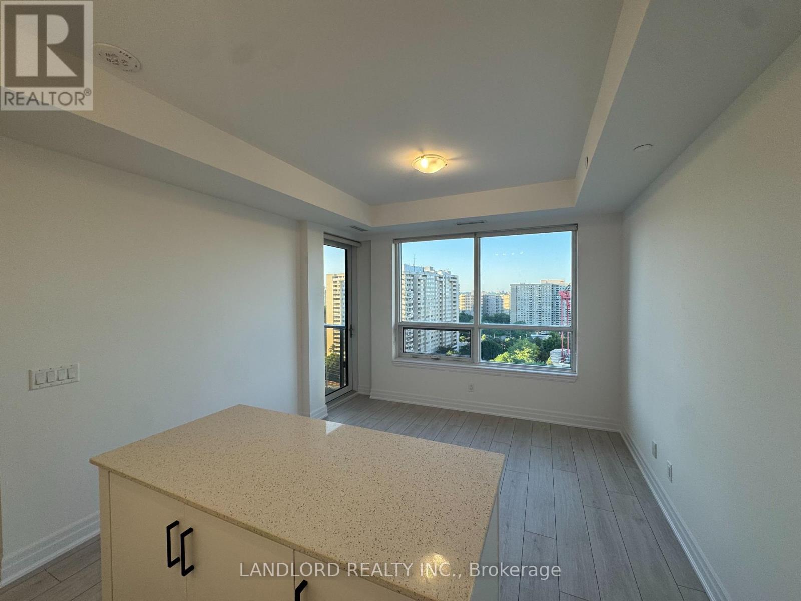 Photo 26 of 1204 30 Elm Drive W, Mississauga ON