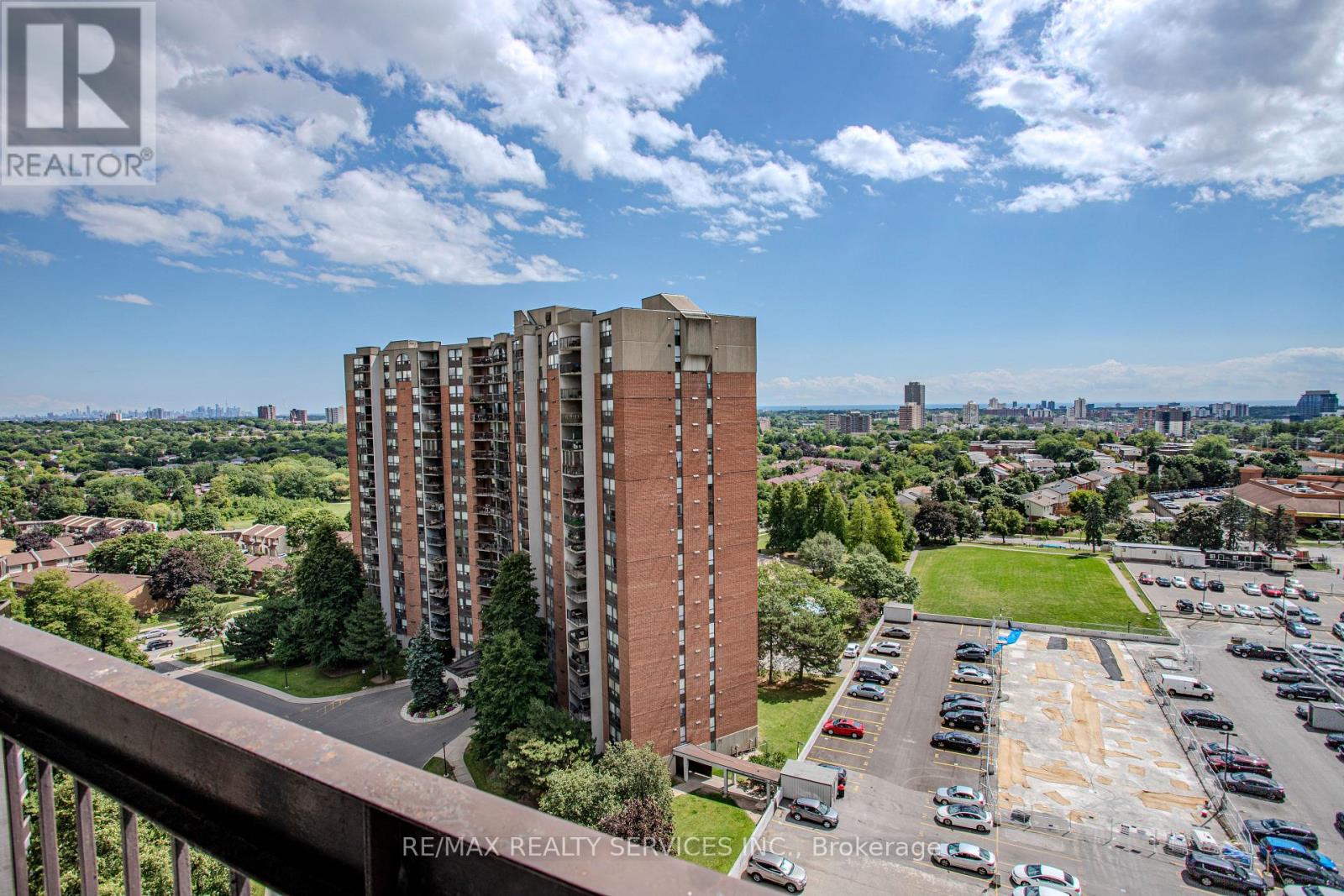 Photo 6 of 1501 20 Mississauga Valley Boulevard, Mississauga ON