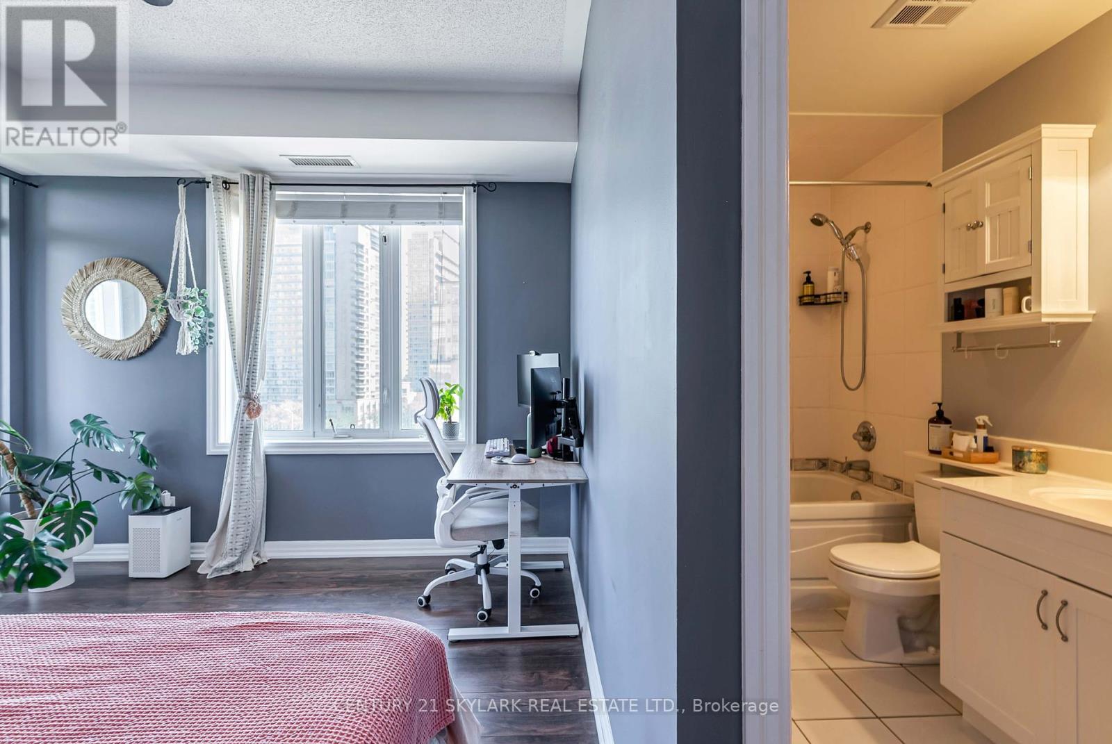 Photo 18 of 516 245 Dalesford Road, Toronto ON