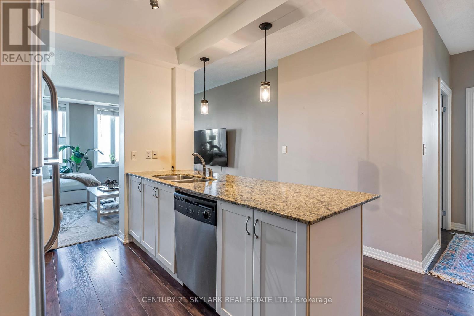 Photo 8 of 516 245 Dalesford Road, Toronto ON