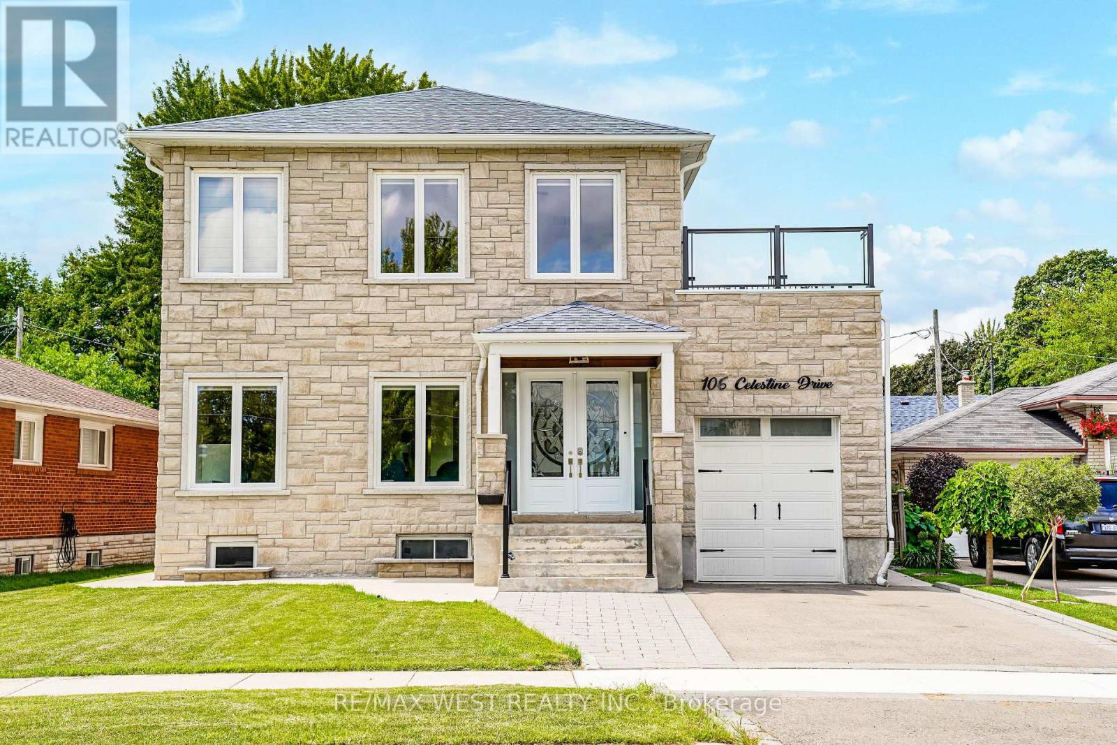 Photo 18 of 106 Celestine Drive, Toronto ON