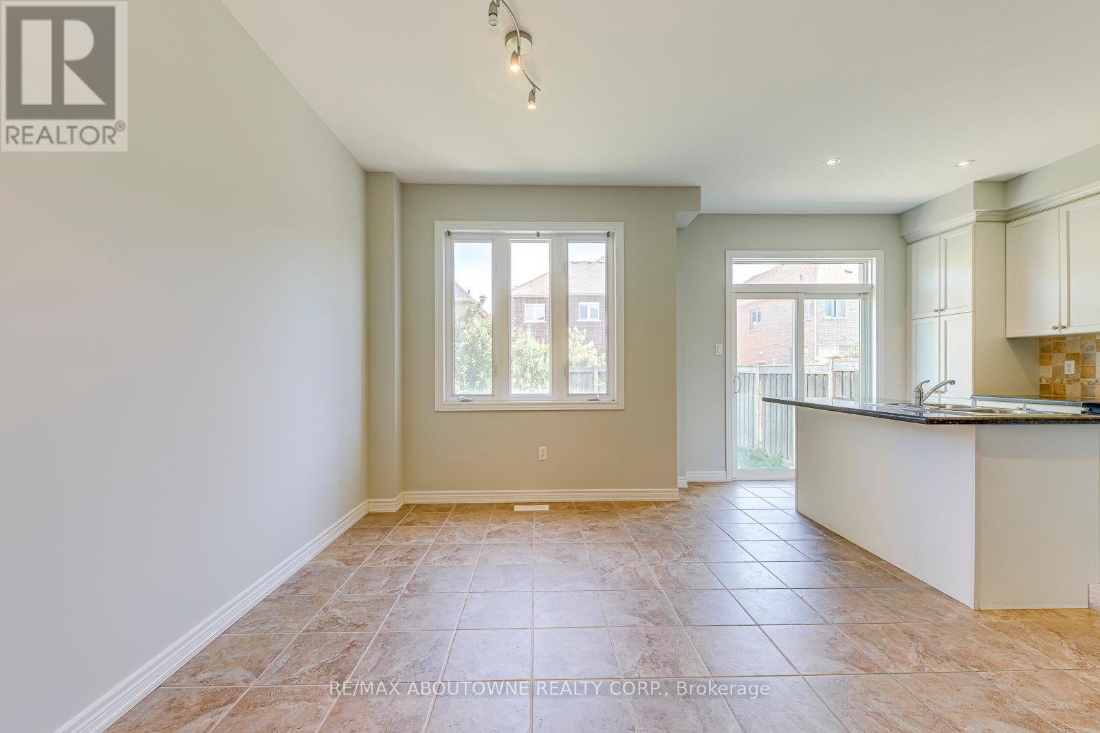 Photo 27 of 1254 Craigleith Road, Oakville ON