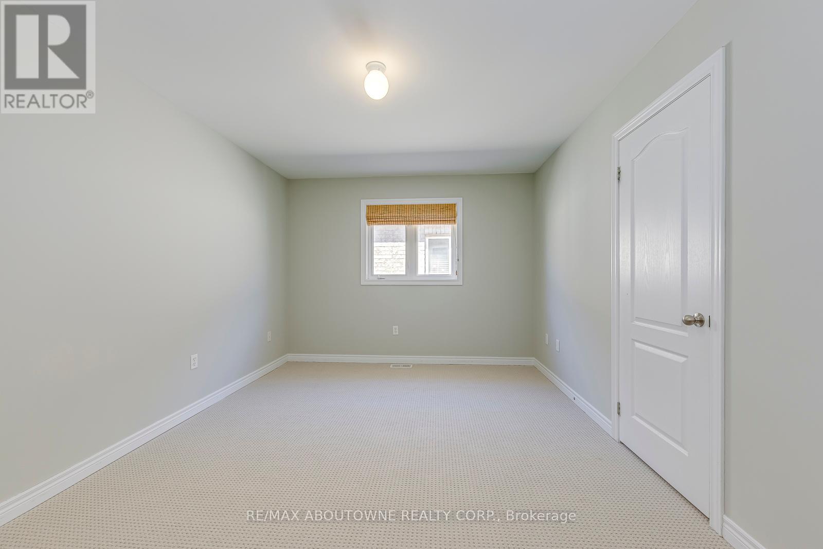 Photo 30 of 1254 Craigleith Road, Oakville ON